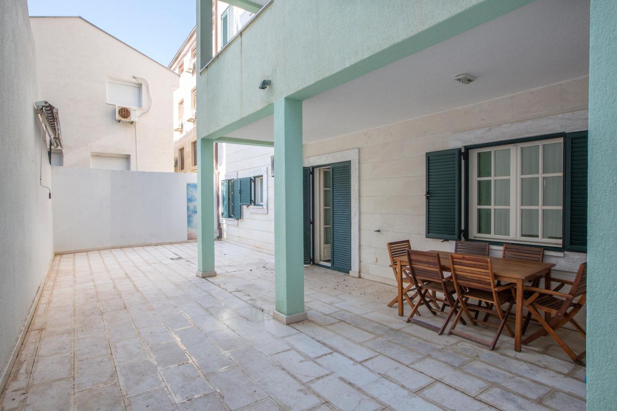 Montesan Luxury Apartment Beach Front Ilha Ilha Sveti Stefan Exterior foto