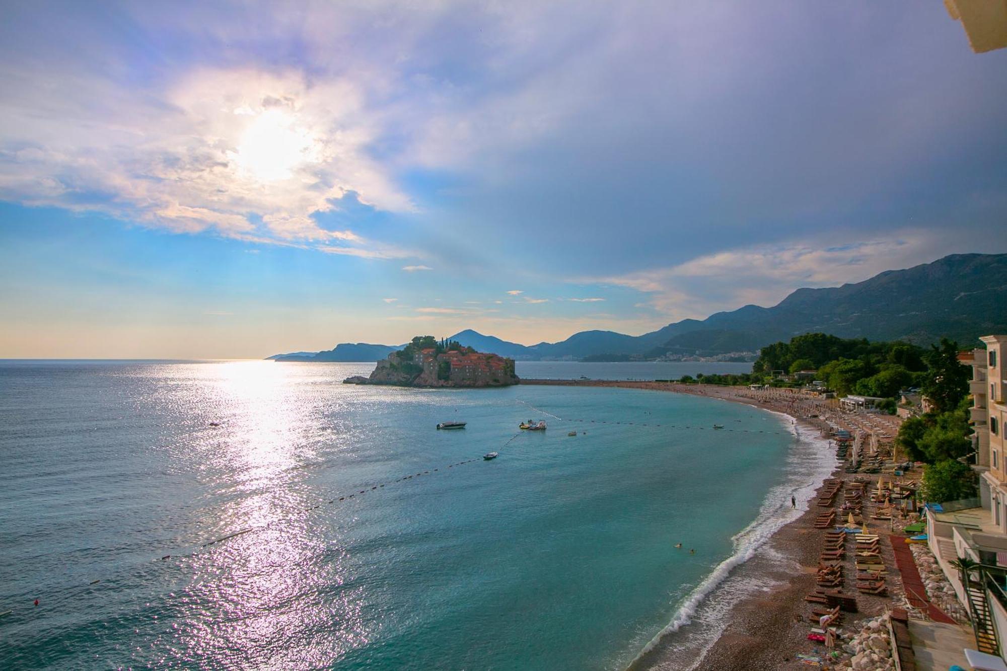 Montesan Luxury Apartment Beach Front Ilha Ilha Sveti Stefan Exterior foto