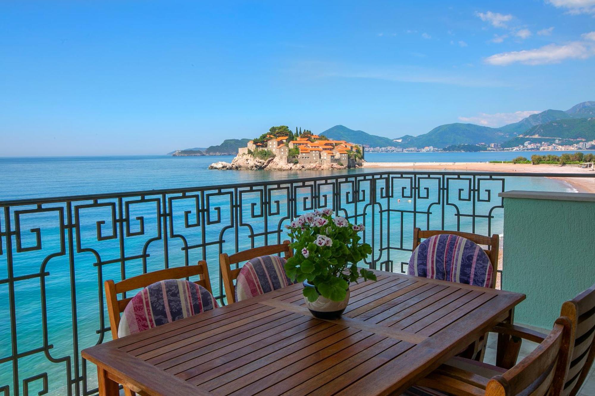 Montesan Luxury Apartment Beach Front Ilha Ilha Sveti Stefan Exterior foto